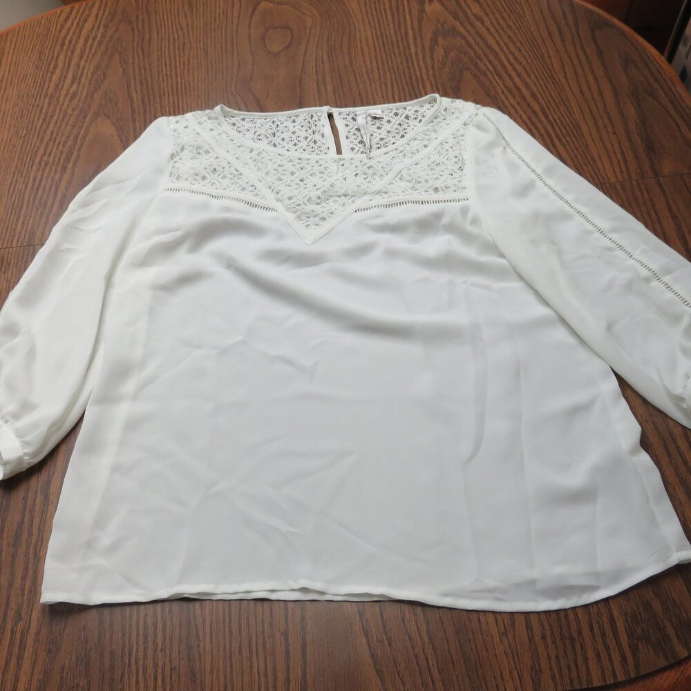 LC Lauren Conrad Cream Blouse with Lace Detail Size S